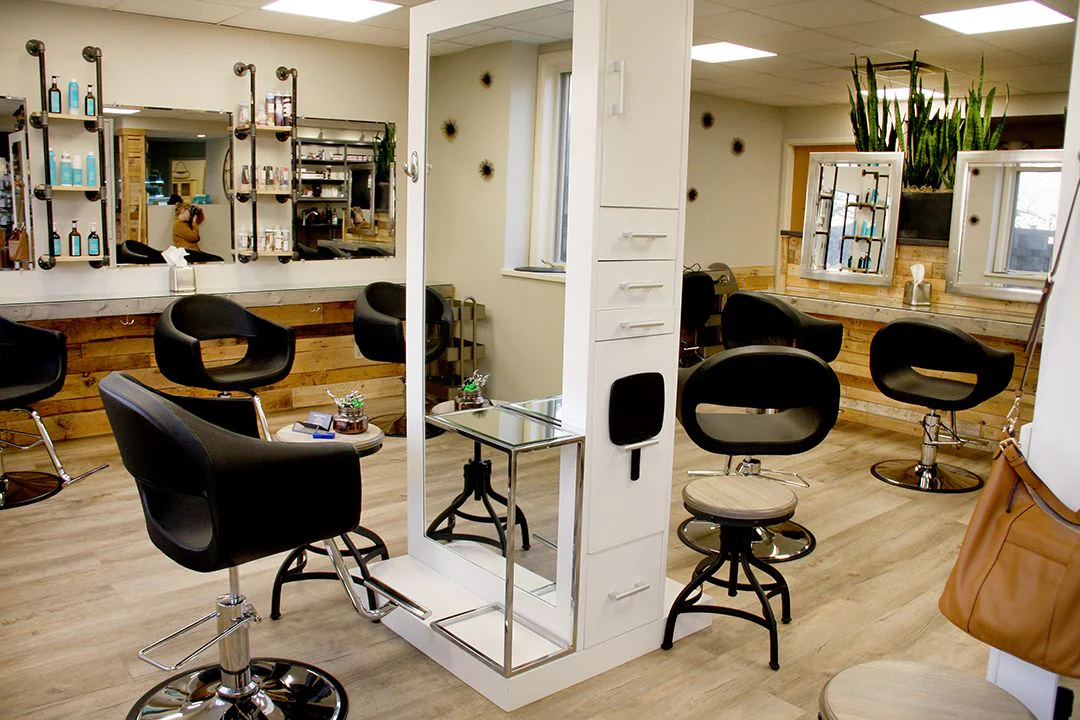 Salon Stations
